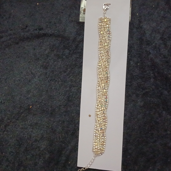 Beautiful silver braid bracelet NEW - Picture 2 of 3